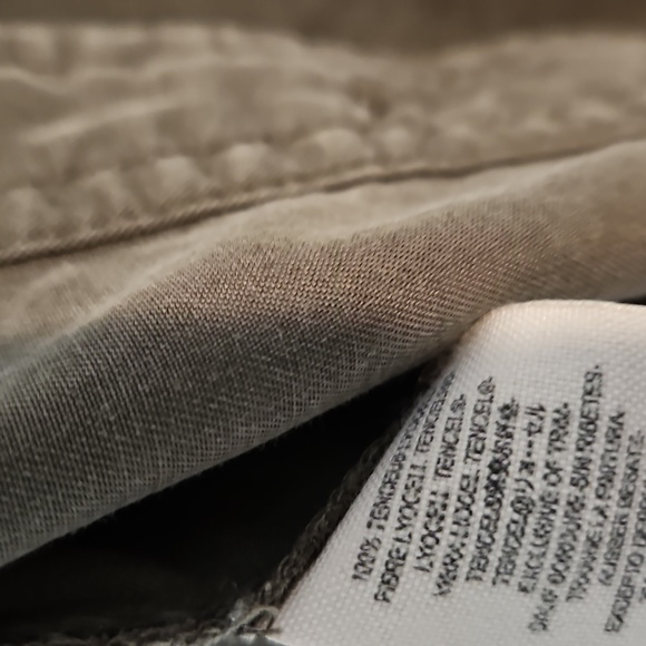 Free People Large Olive Green Lightweight Metallic Button Down Top - Picture 7 of 9